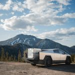 Traveling smart: Essential technology hacks for modern explorers